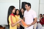 Anup Soni at the launch of vinspire workshop for parents, teachers and teenagers in Juhu, Mumbai on 23rd June 2012 (28).jpeg